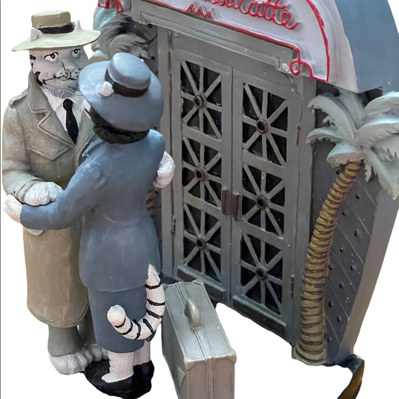 1998 Cat Hall of Fame “Catsablanca”  Collectors Item 240. #177/5000. - Picture 2 of 9